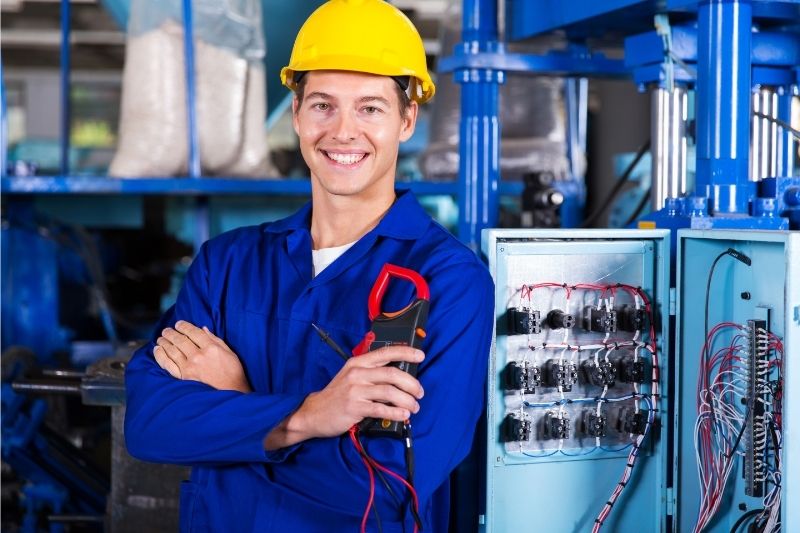 Why Should I Outsource Commercial Electrical Work?
