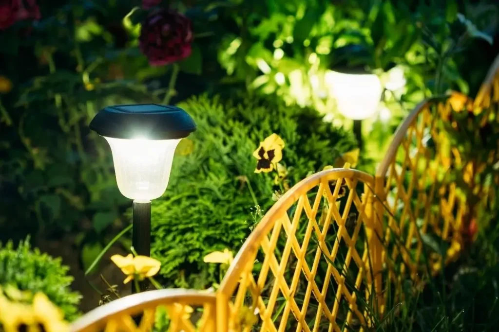 solar garden lights at night